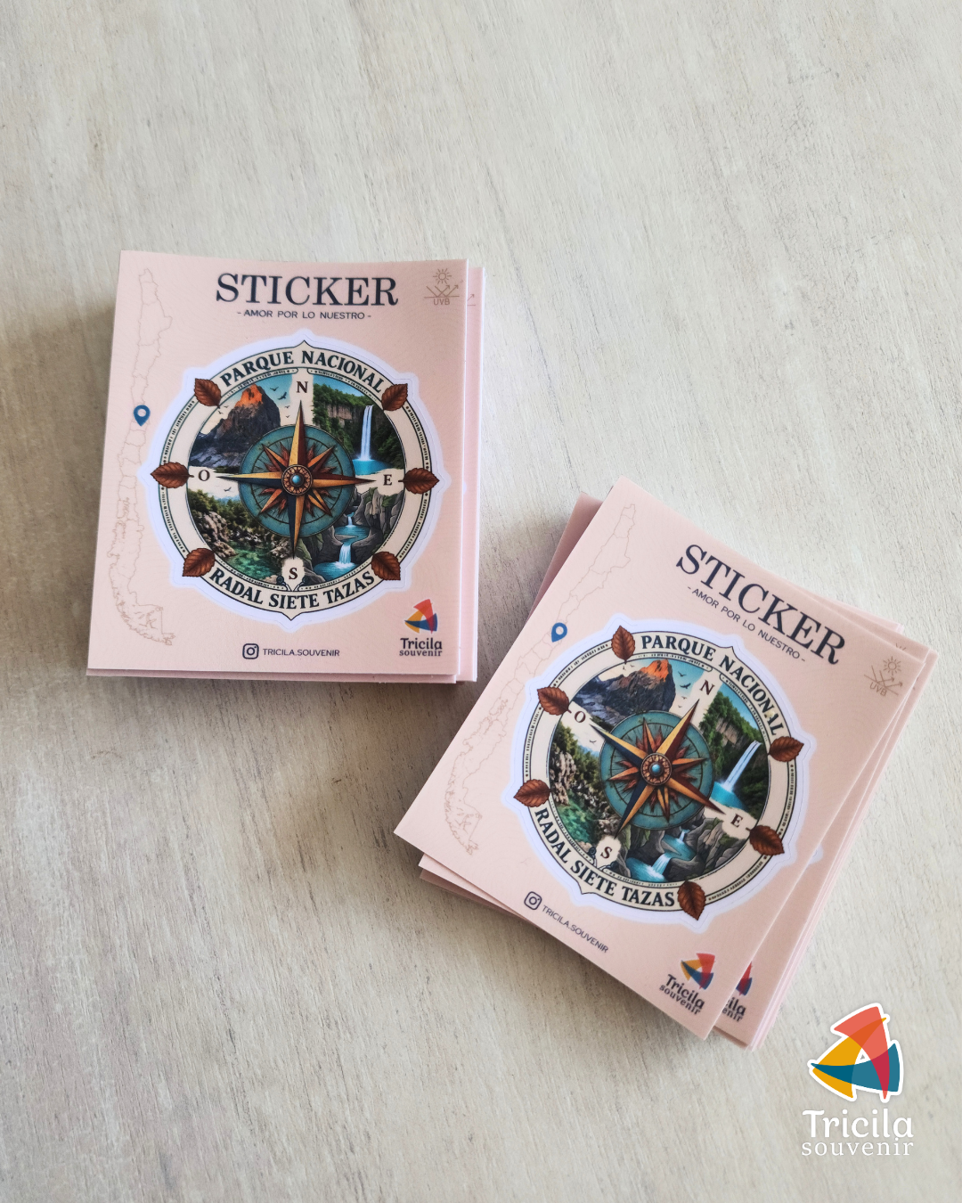 Sticker Brújula Paisajes Radal Siete Tazas